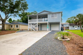 La Isla Bonita by Oak Island Accommodations